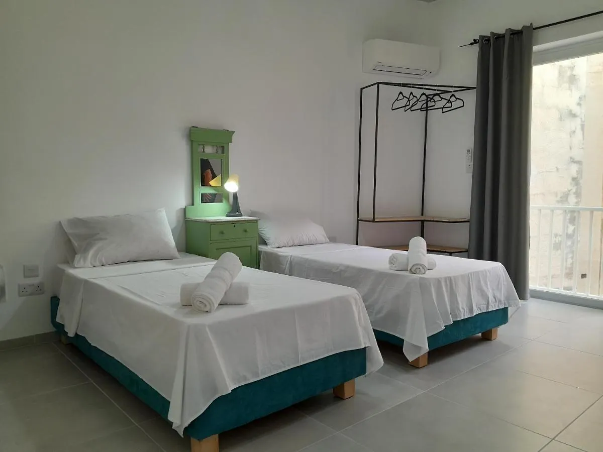 Limestone Sun Sliema Bed & Breakfast